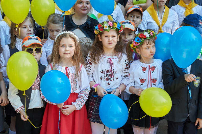 Свято останнього дзвоника в харківських школах - 13