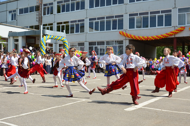 У харківській гімназії №163 пролунав останній дзвоник - 6