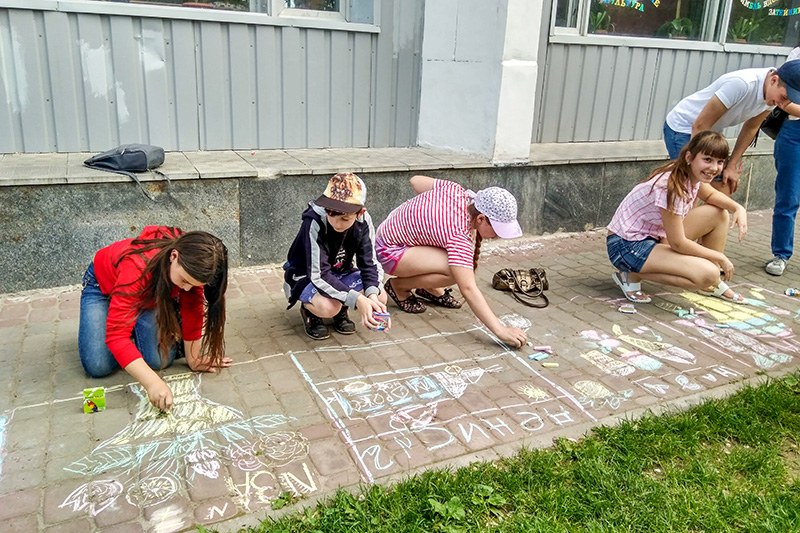 В Індустріальному районі відсвяткували День захисту дітей - 7