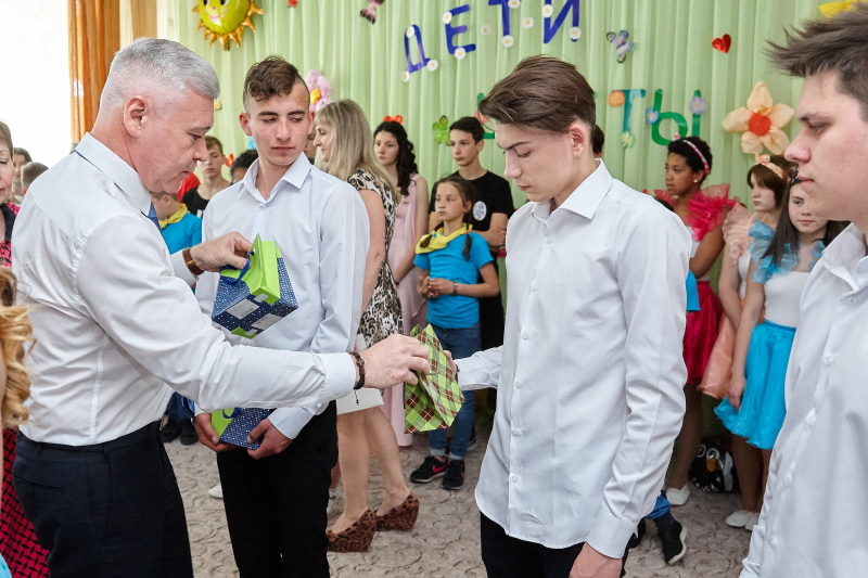Вихованців дитячого будинку «Родина» привітали з Днем захисту дітей - 16
