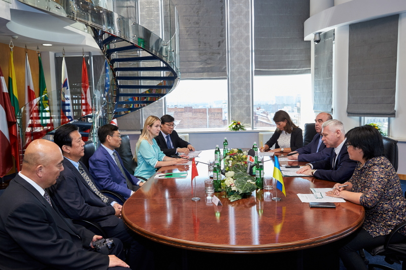 Церемонія підписання з Цзінанем меморандуму про продовження співпраці