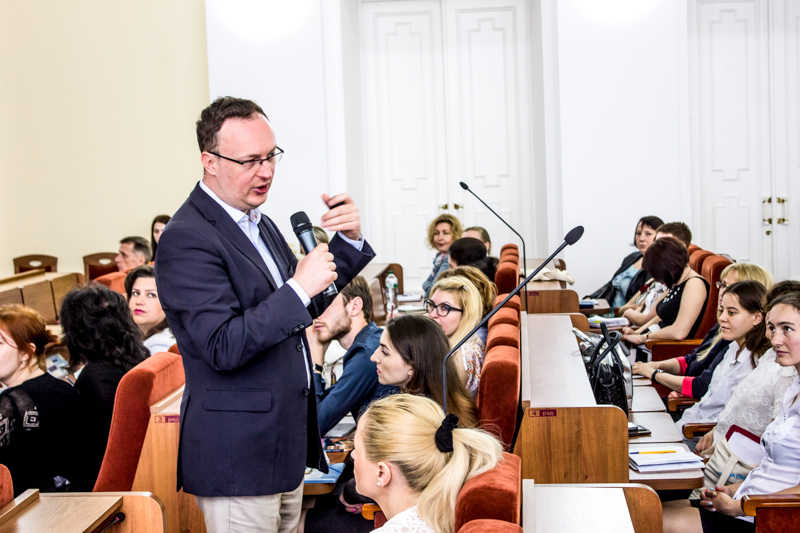 У школі грантрайтингу «OpenGrantsSchool» підбили підсумки навчання
