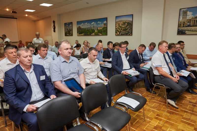 Геннадій Кернес провів прийом працівників університету будівництва та архітектури - 8