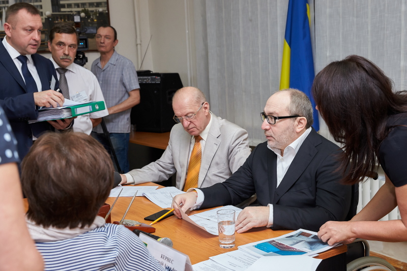 Геннадій Кернес провів прийом працівників університету будівництва та архітектури - 12