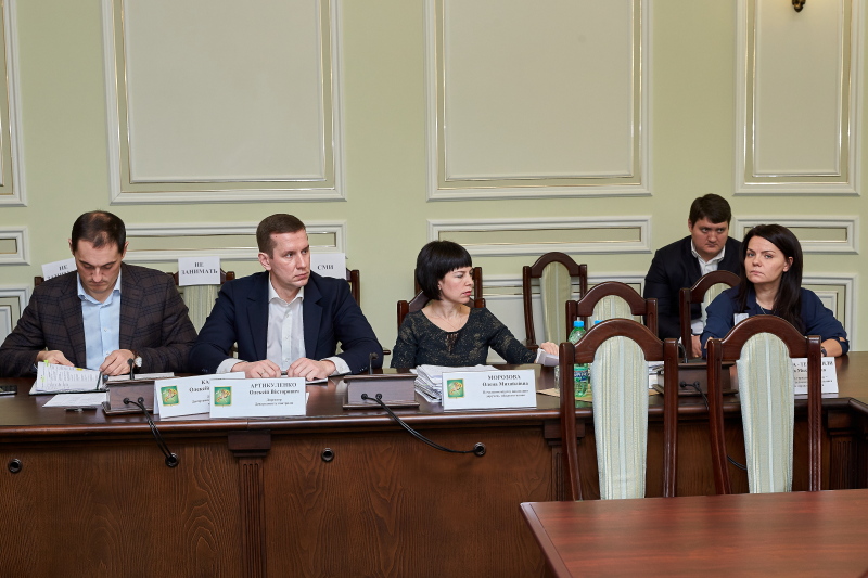 Геннадій Кернес зустрівся з мешканцями відомчих будинків заводу «ХЕМЗ»