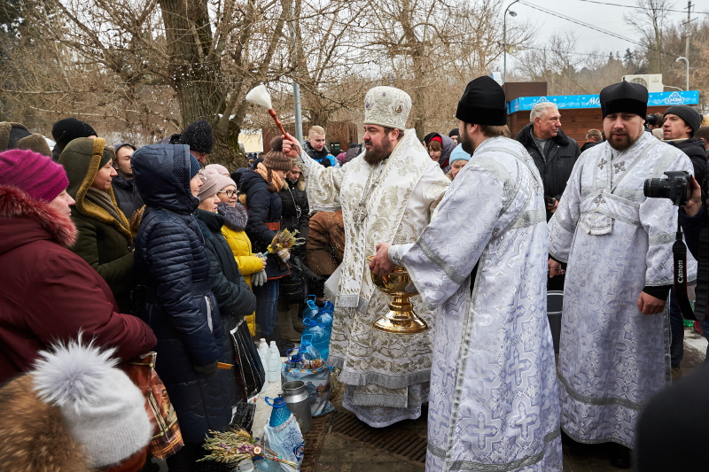 Харків'яни святкують Водохреща