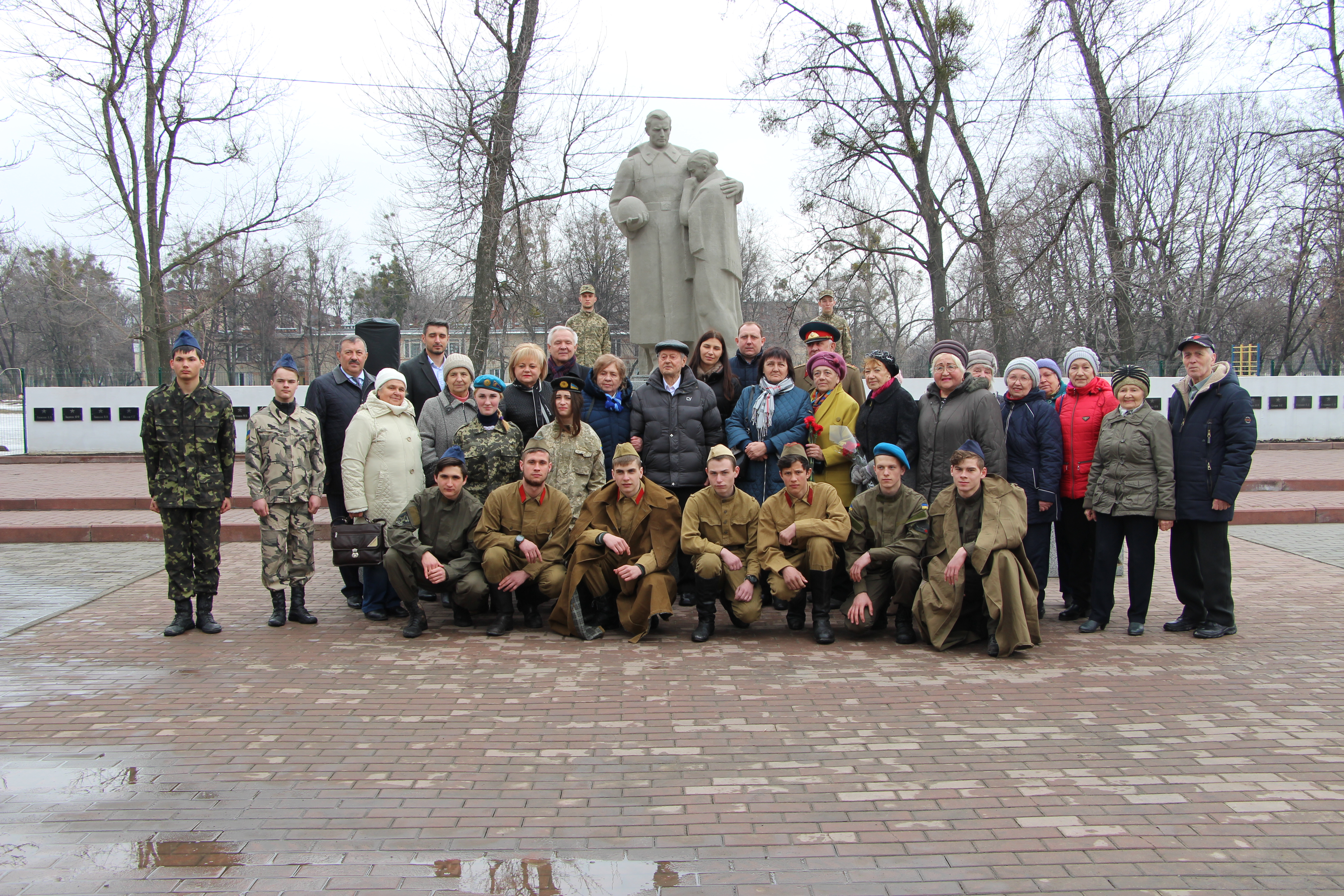 У місті стартувала естафета пам'яті визволителів Харкова