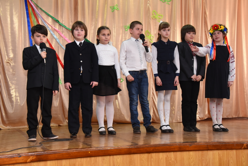 У Київському районі нагородили лідерів учнівського самоврядування