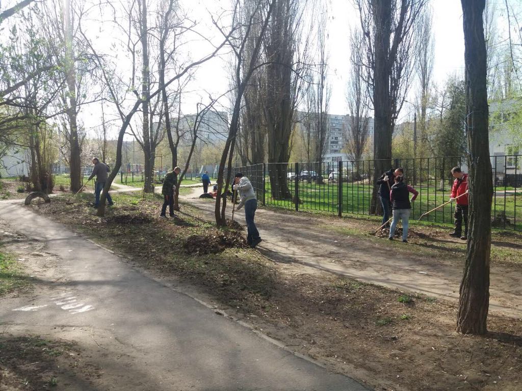 У Київському районі привели до ладу парки, сквери та вулиці