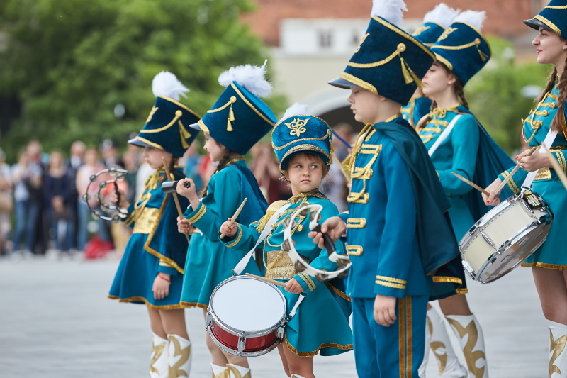 У Харкові пройшов парад оркестрів