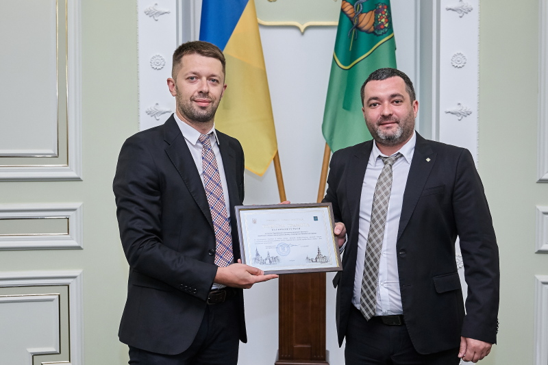 У міськраді вшанували кращих банківських працівників Харкова
