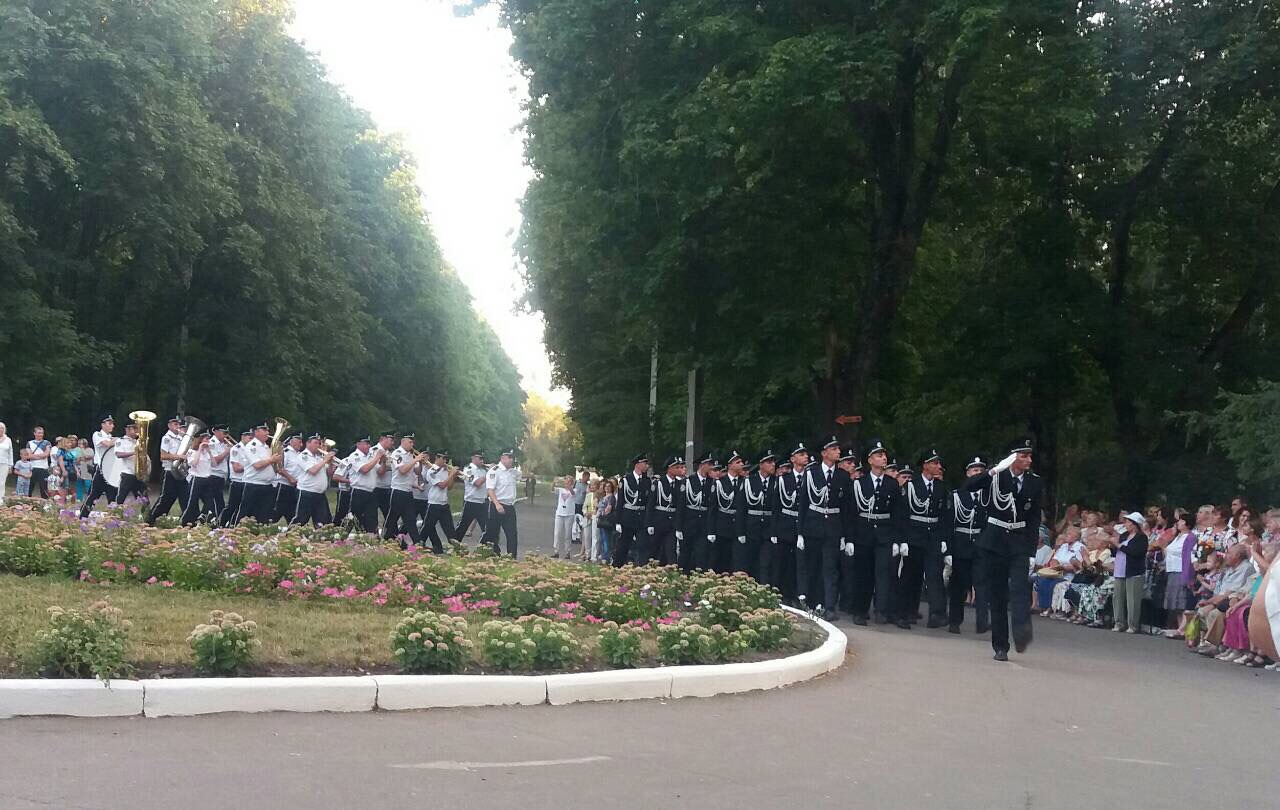У парку Машинобудівників відбулося свято до Дня визволення Харкова