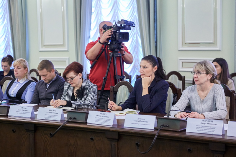 Засідання Комітету з доступності маломобільних груп до об'єктів інфраструктури