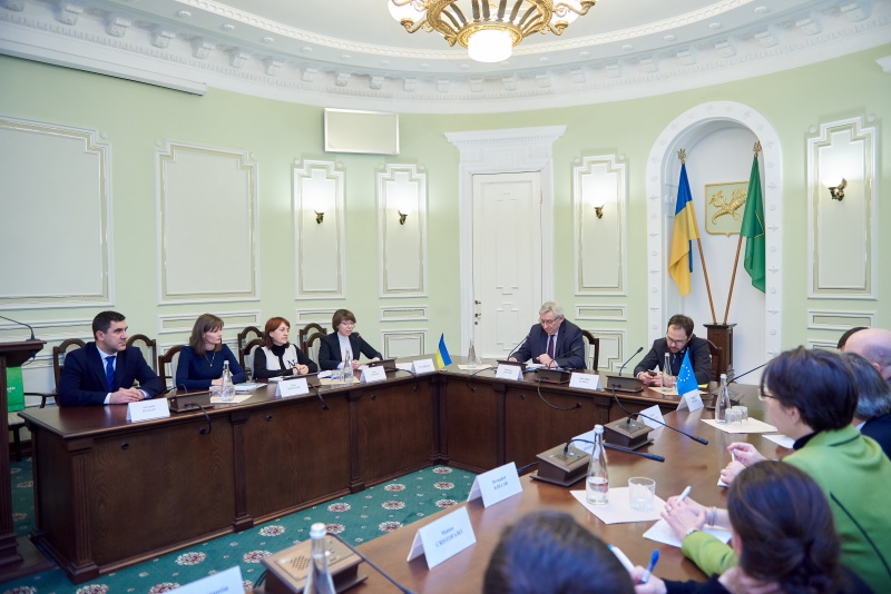 Дипломати Представництва ЄС ознайомилися з соціально-економічною ситуацією в Харкові