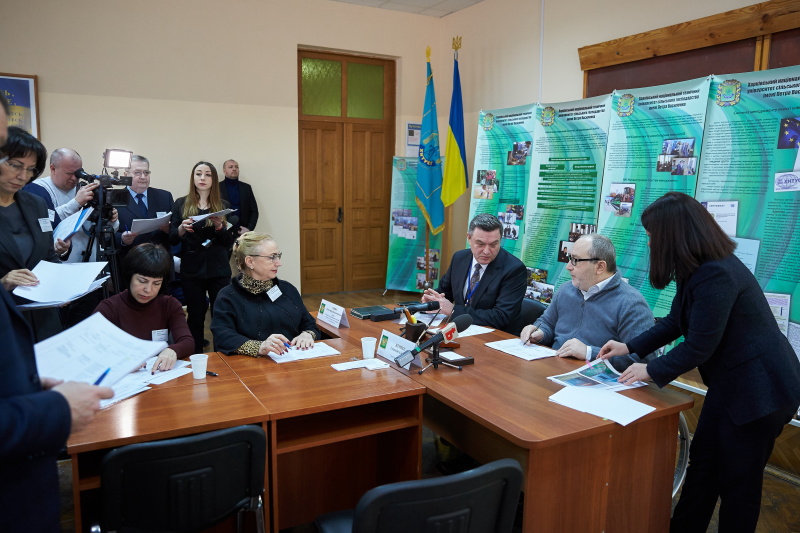 Особистий прийом Геннадія Кернеса у сільгоспуніверситеті ім. Василенка