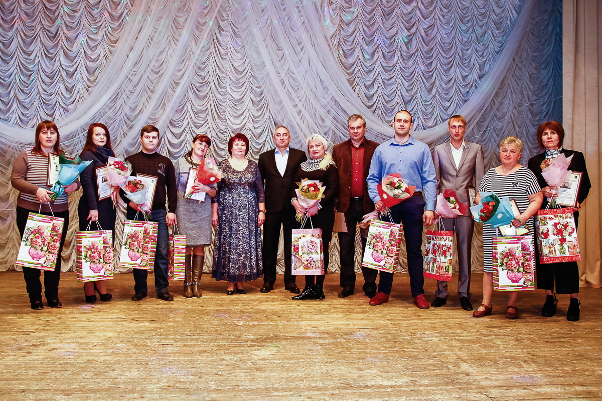 В Індустріальному районі нагородили працівників житлово-комунального господарства