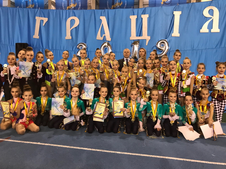 Юні харків'янки стали чемпіонками України з естетичної гімнастики
