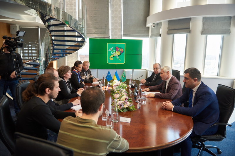 Зустріч Ігоря Терехова з європейськими спостерігачами за виборами