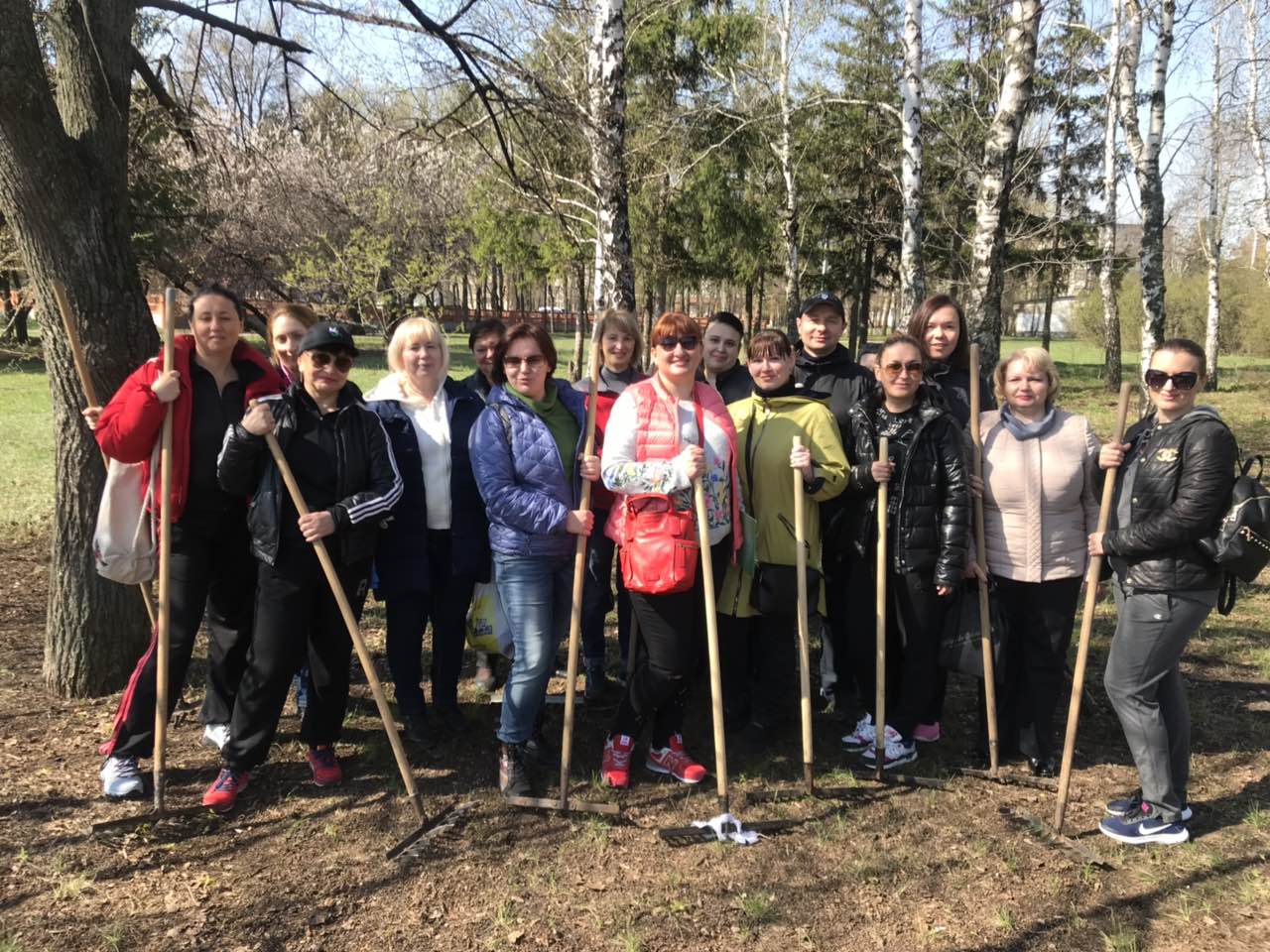 У районах міста пройшли суботники