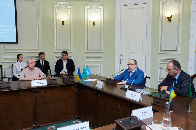 Геннадій Кернес підписав меморандум з ЮНІСЕФ