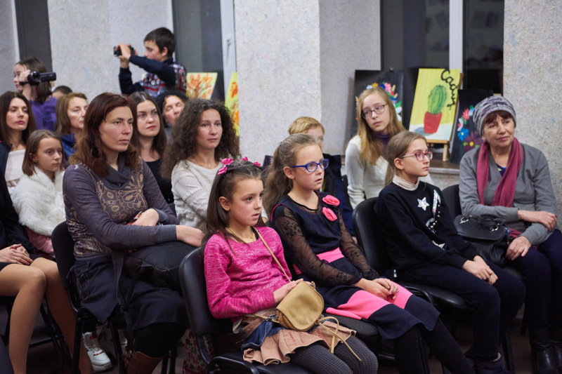 У Харкові підбили підсумки освітнього проєкту для дітей пільгових категорій