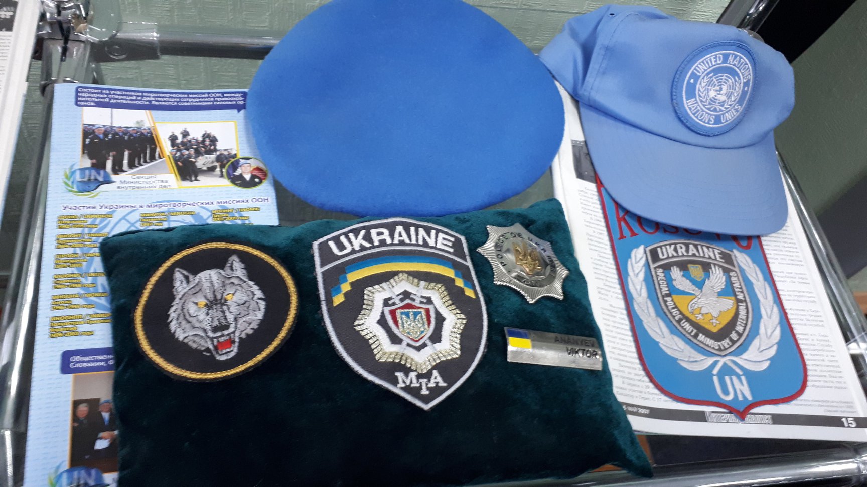 Школярі-миротворці Індустріального району привітали з Новим роком військових 