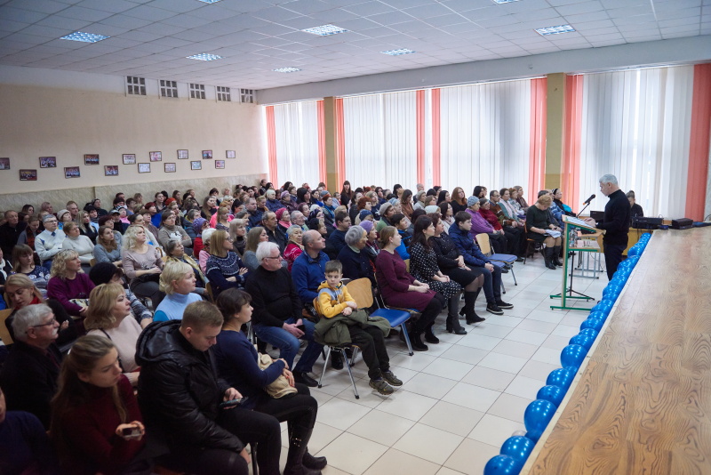 Зустріч Ігоря Терехова з жителями Новобаварського району 