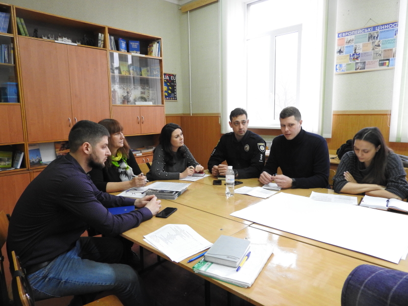 В Індустріальному районі обговорили методи боротьби з розповсюдженням наркоманії
