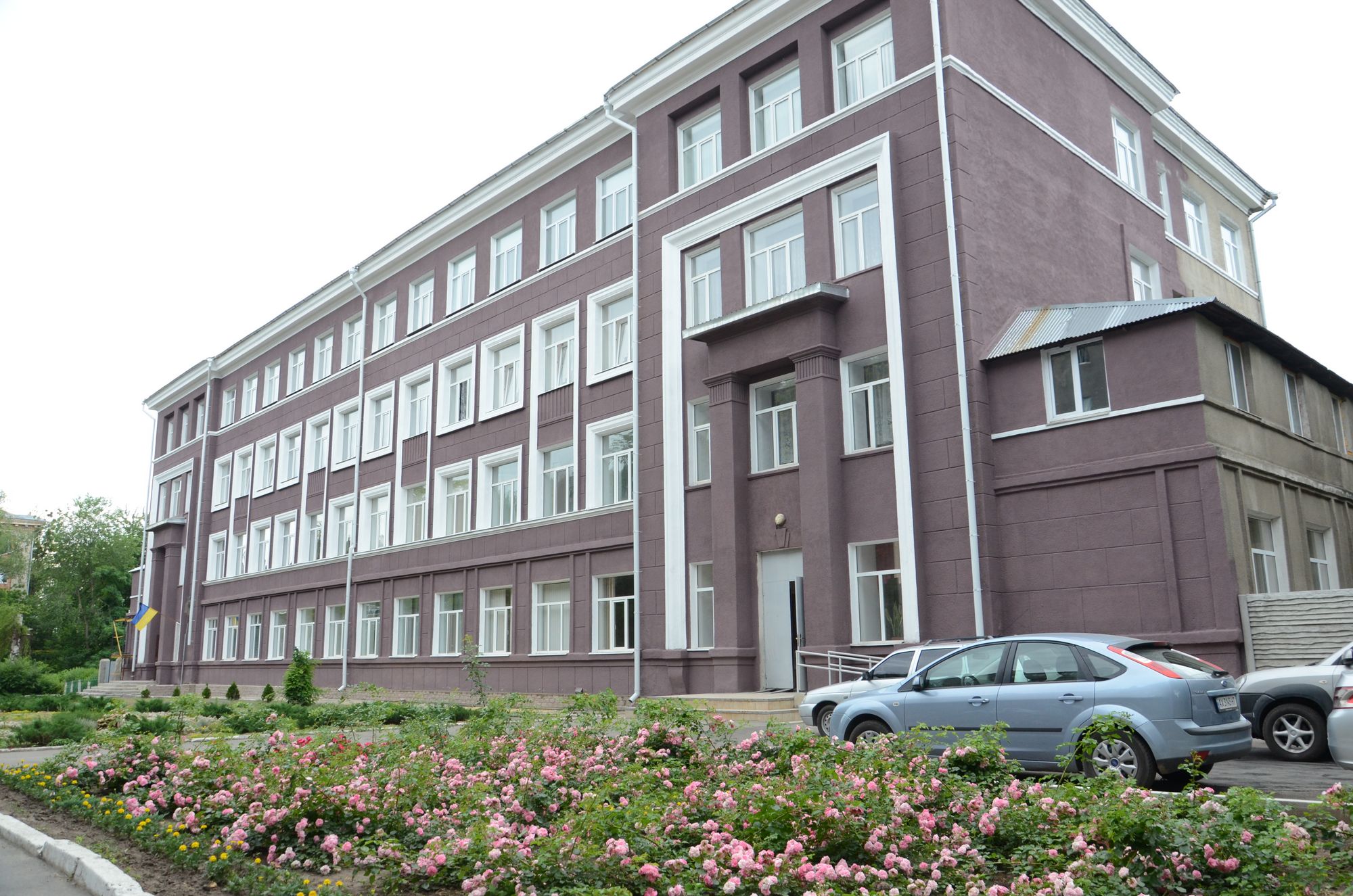 У Харкові продовжують ремонтувати школи