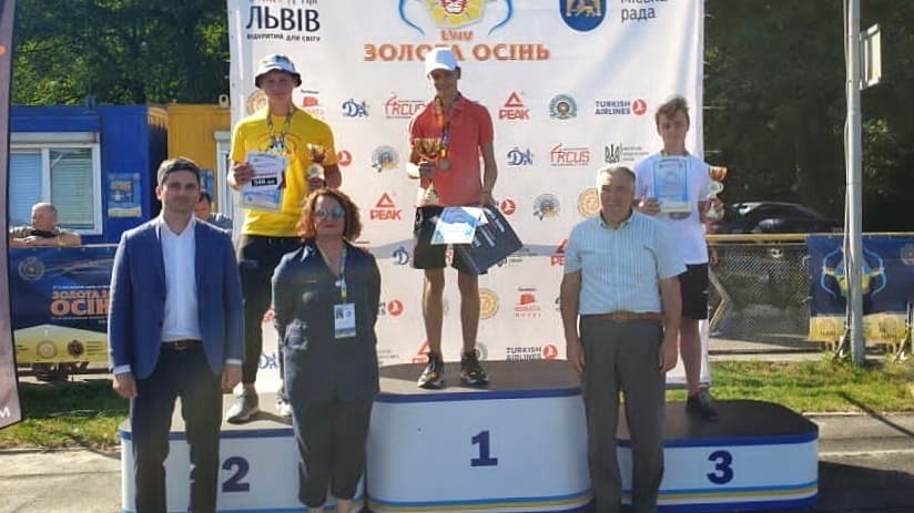 Харківські лучники успішно виступили на міжнародних змаганнях у Львові