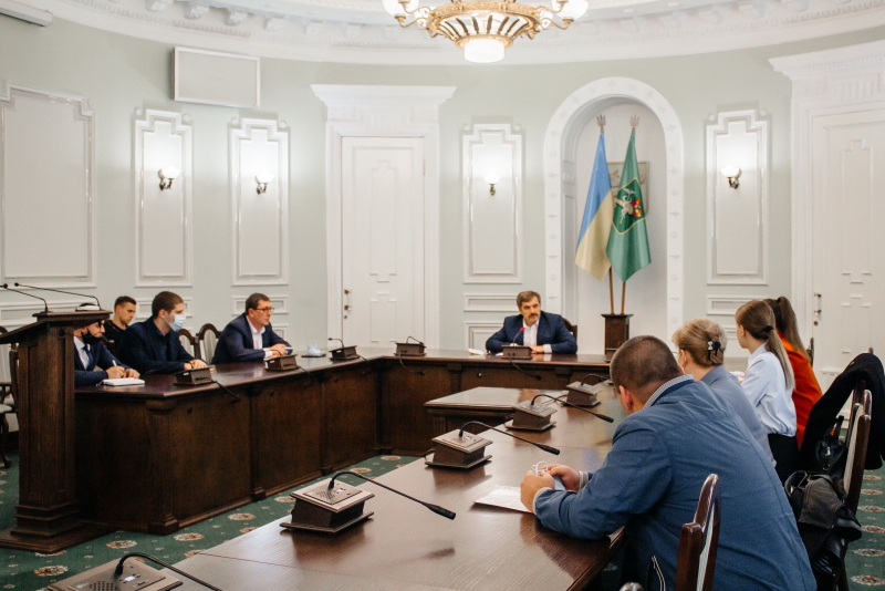 У міській раді відбулася зустріч зі студентами юридичного університету