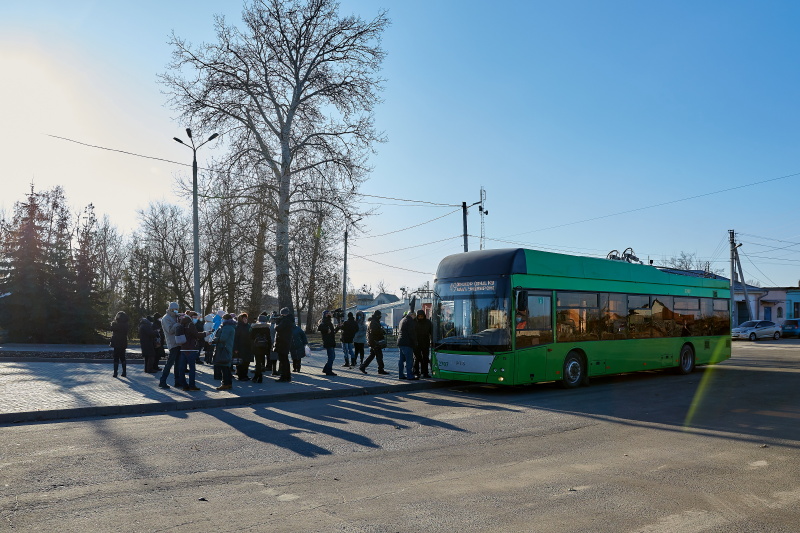 До Жихора почали ходити тролейбуси з автономним ходом