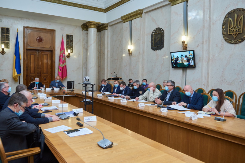 Засідання урядової комісії з розслідування причин пожежі у приватному будинку для літніх людей