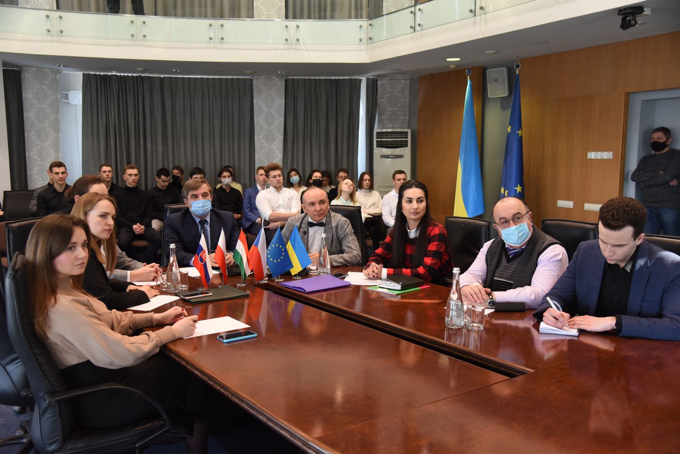 Харківські студенти зможуть брати участь у проєктах Вишеградського фонду