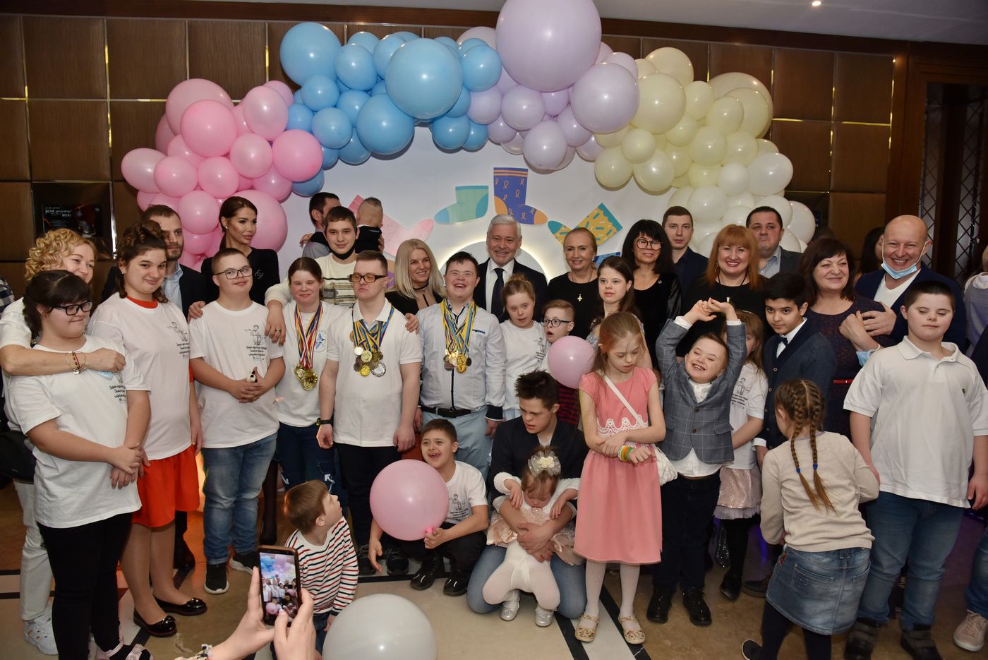 Благодійний марафон «Діти сонця»
