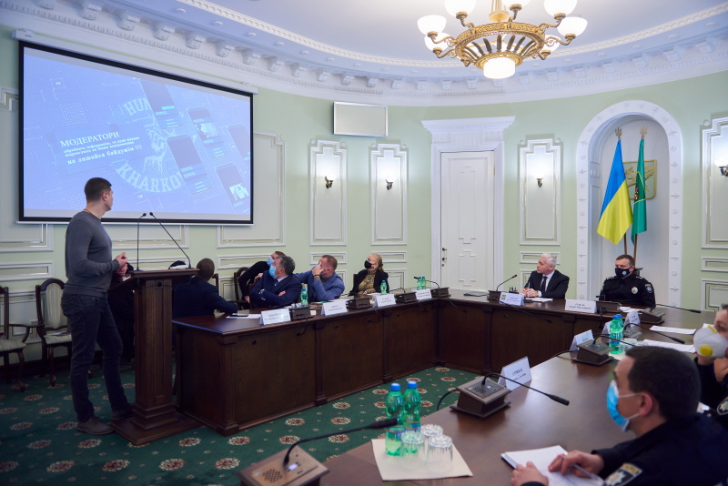 Презентація нового чат-бота в боротьбі з розповсюдженням наркотиків