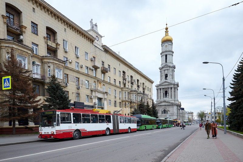 У Харкові відбулися парад і виставка тролейбусів