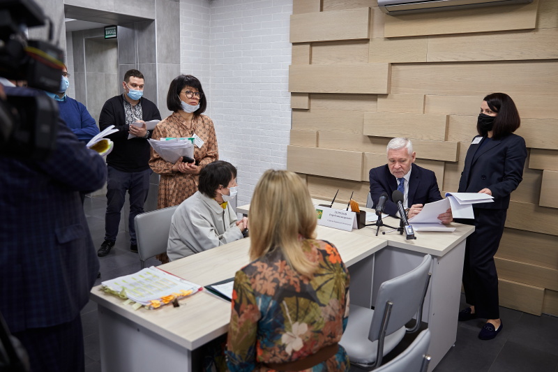 У Київському районі реконструюють Карякін сад і відкриють бібліотеку