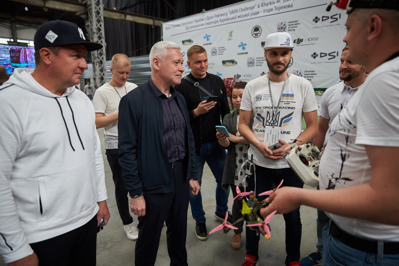 У Харкові стартували змагання гоночних дронів і автомоделей