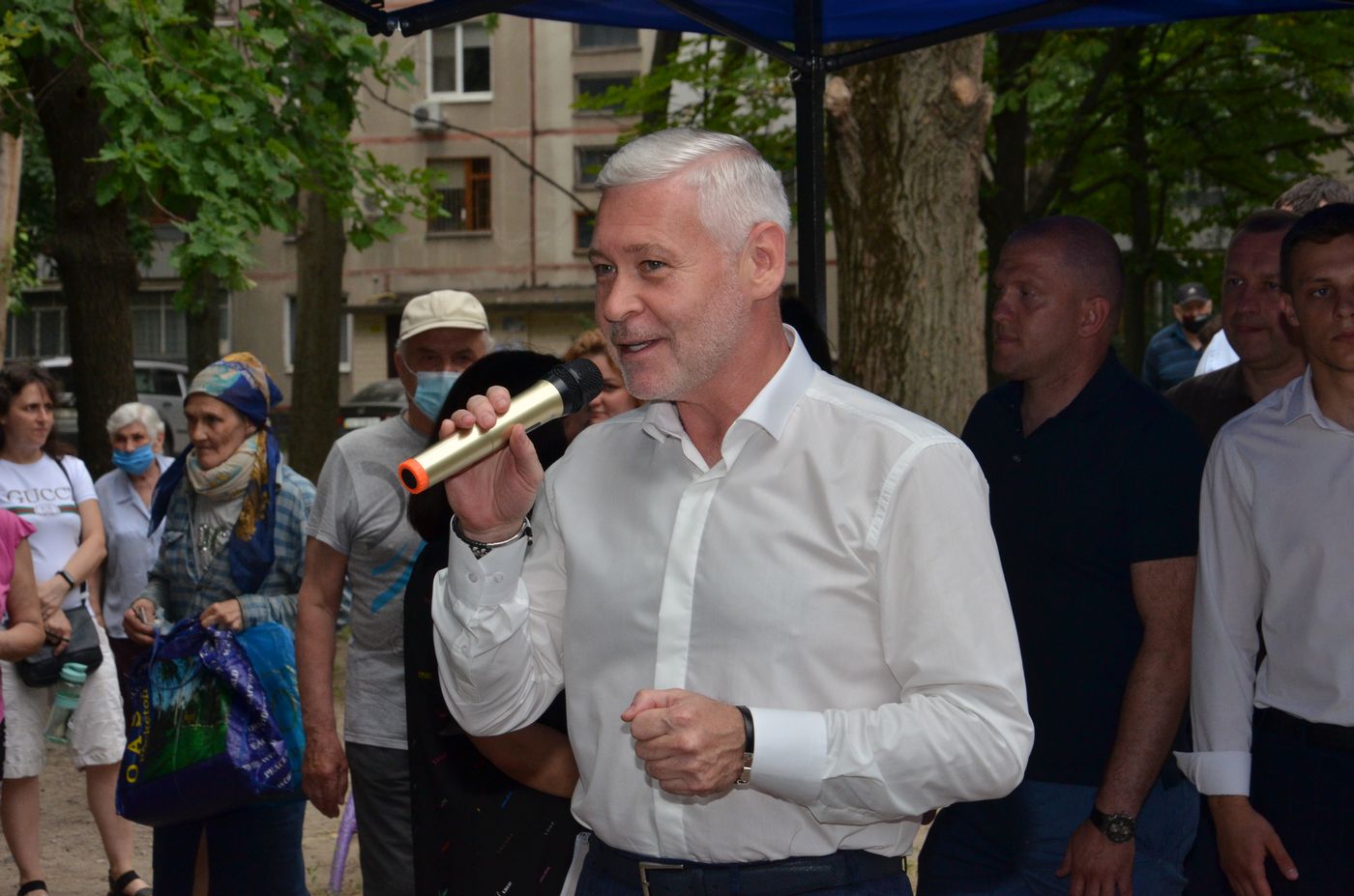 У Харкові відремонтують 1400 під'їздів і встановлять 300 дитячих майданчиків - 1