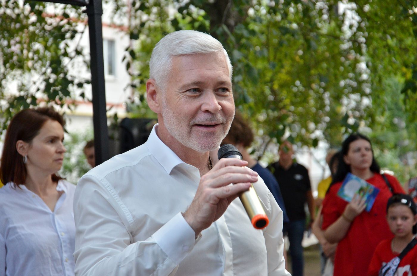 У Харкові відремонтують 1400 під'їздів і встановлять 300 дитячих майданчиків - 10