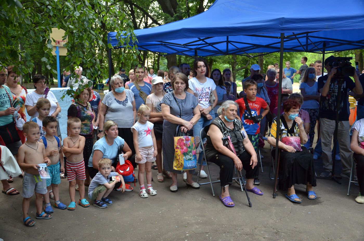 У Харкові відремонтують 1400 під'їздів і встановлять 300 дитячих майданчиків - 15