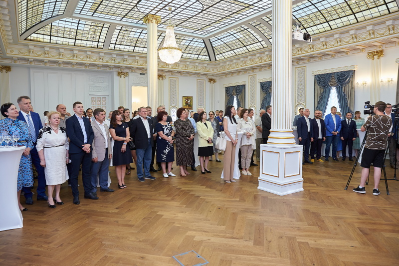 Презентація Фонду Геннадія Кернеса і пам'ятного блоку поштових марок на його честь - 4