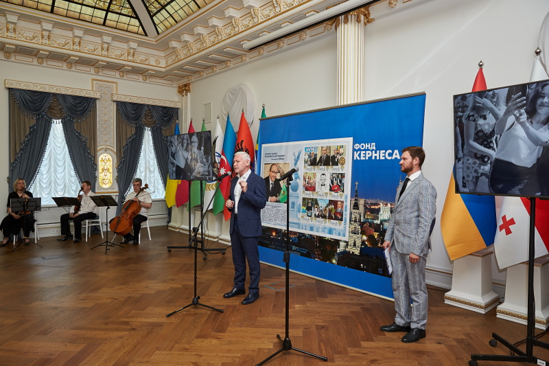 Презентація Фонду Геннадія Кернеса і пам'ятного блоку поштових марок на його честь - 5