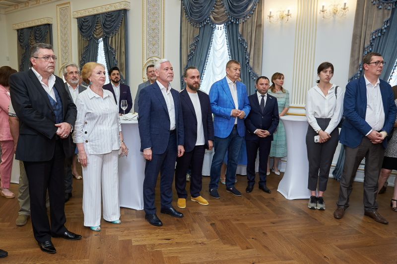 Презентація Фонду Геннадія Кернеса і пам'ятного блоку поштових марок на його честь - 22