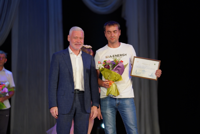 Ігор Терехов привітав з Днем будівельника працівників «Житлобуд-1» - 5