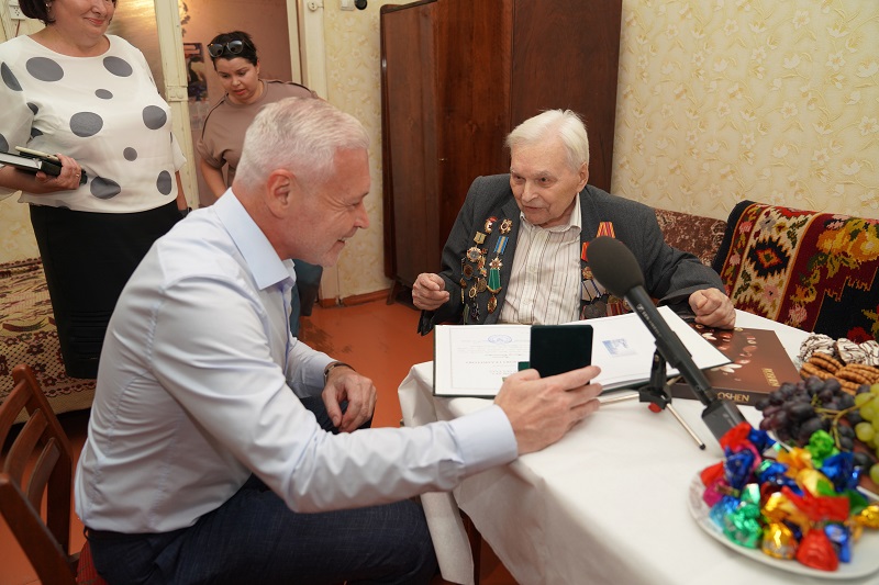 Ігор Терехов відвідав вдома ветерана-визволителя Харкова - 4