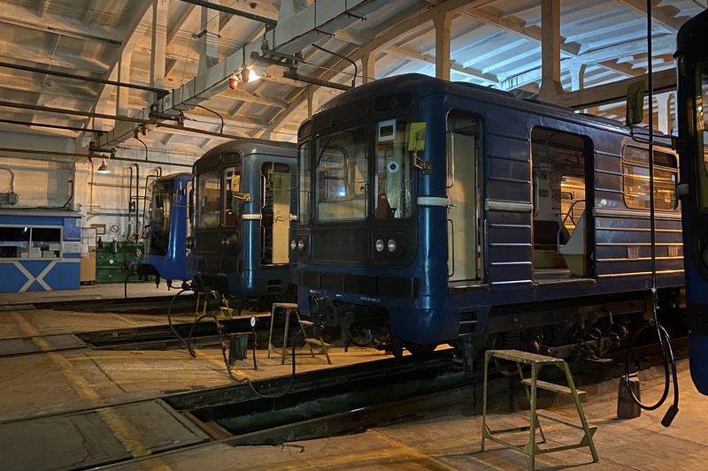 У Харківському метрополітені показали, як миють і дезінфікують вагони - 4