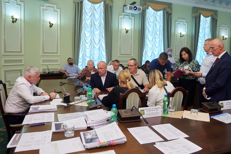Заборона на незаконну торгівлю і допомога громадським організаціям, - Ігор Терехов зустрівся з харків'янами - 10