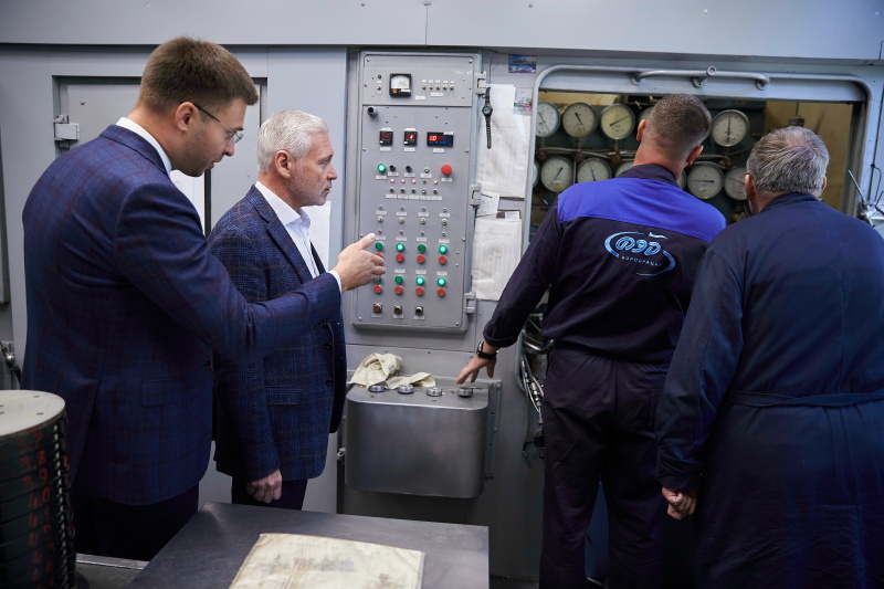Відвідування Ігорем Тереховим заводу «ФЕД»